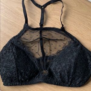 Garage bralette